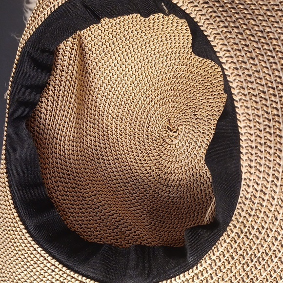 Sun hat - Picture 6 of 9